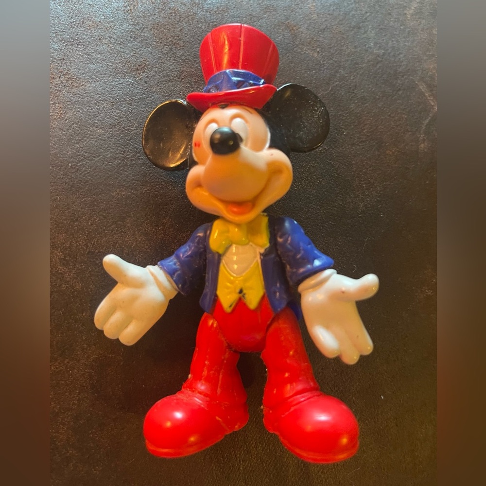 Disney Epcot Mickey Mouse Posable Plastic Figure Red White & Blue w/ Top Hat